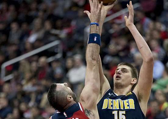 频频出现 频频出现