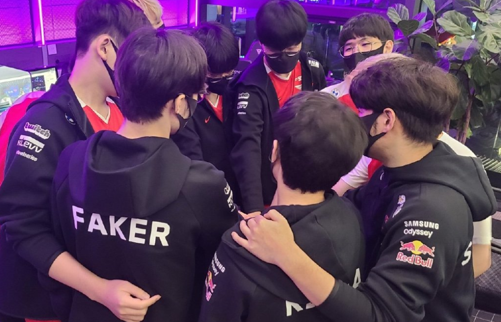 一名极具战 一名极具战