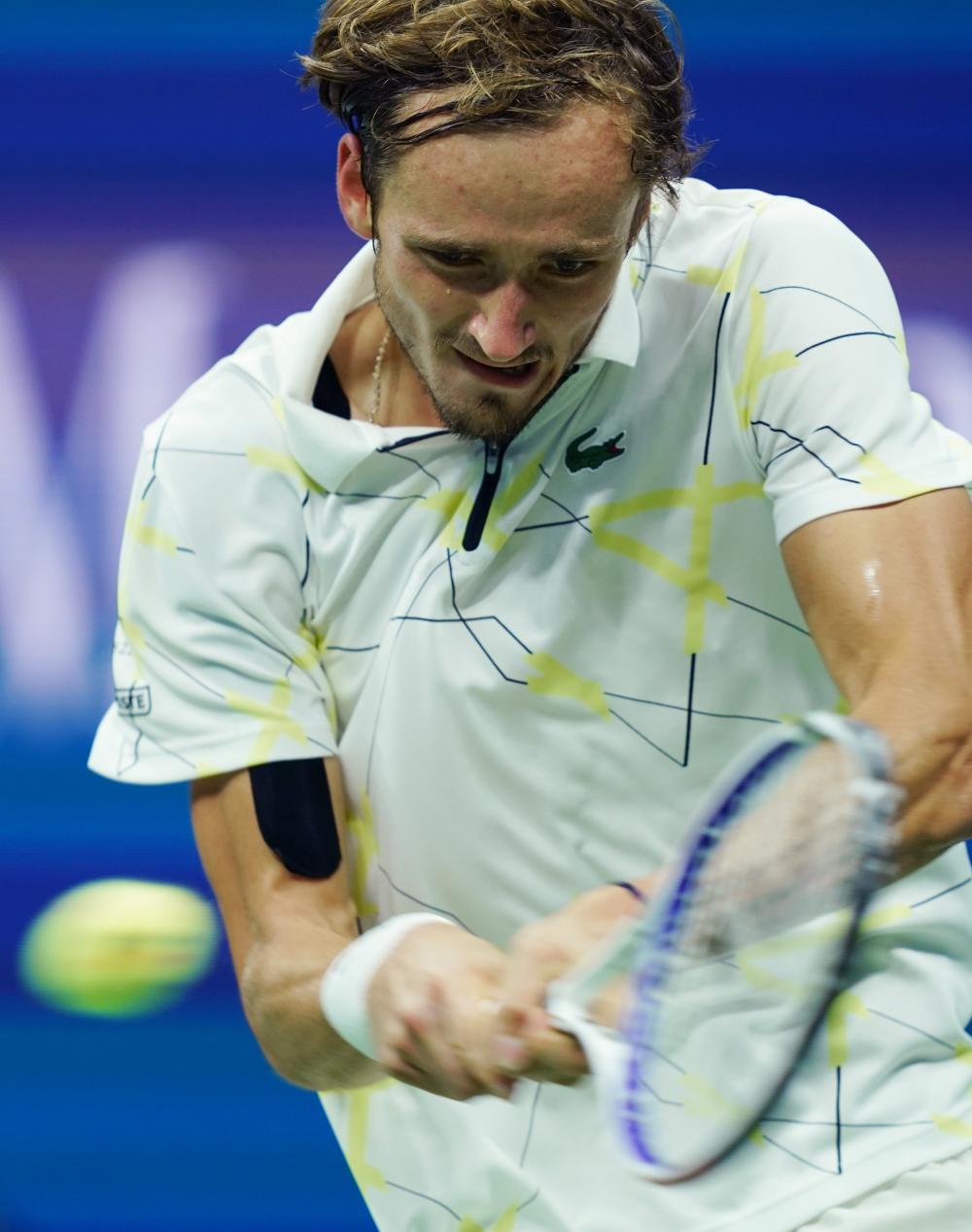 转向英超劲 转向英超劲